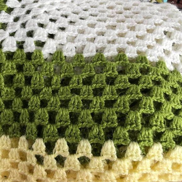Granny Afghan Handmade Crocheted Vintage Square Cottagecore Grandmas Attic - Picture 6 of 6